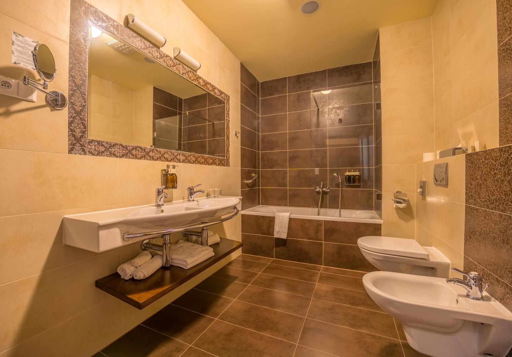 Aplend Wellness Hotel Borovica Strbske Pleso Luaran gambar
