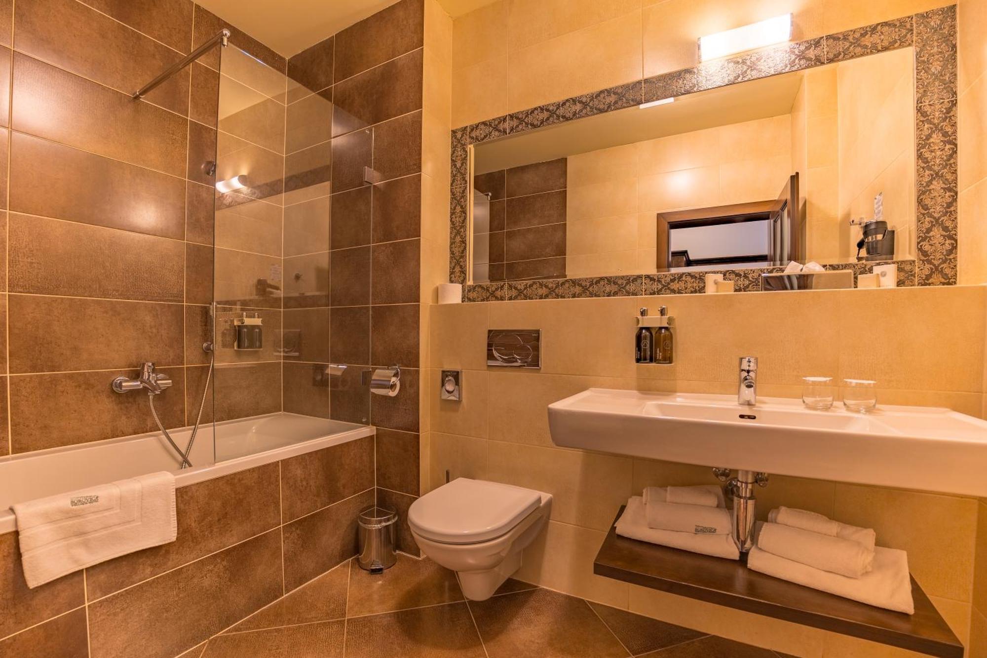 Aplend Wellness Hotel Borovica Strbske Pleso Luaran gambar