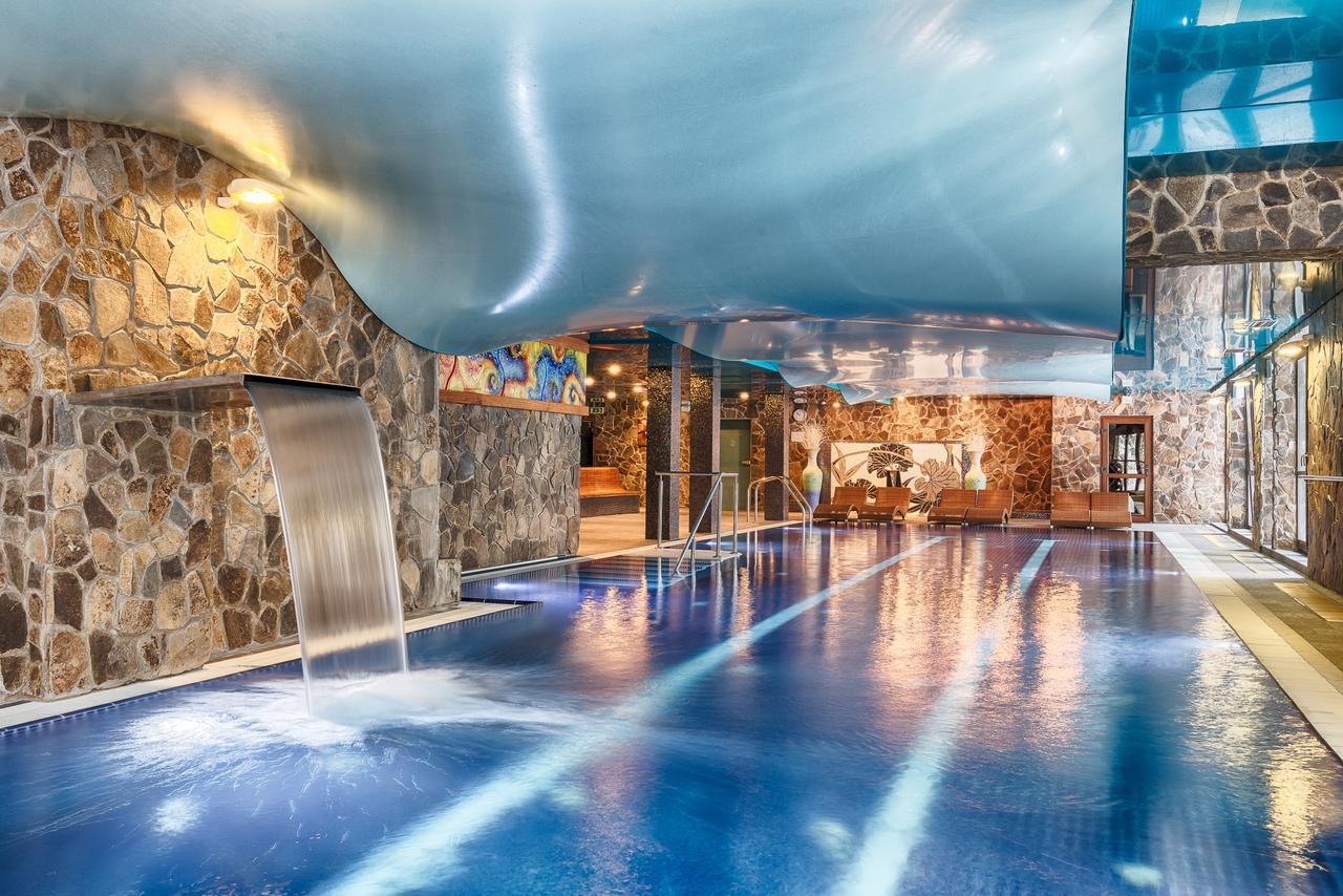 Aplend Wellness Hotel Borovica Strbske Pleso Luaran gambar